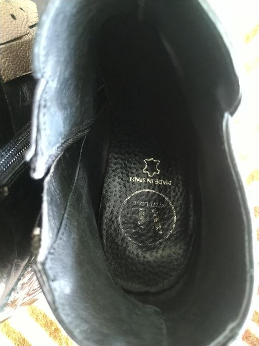 Ботінки-оксфорди жіночі шкіряні напівлаковані демі. СТАН НОВИХ