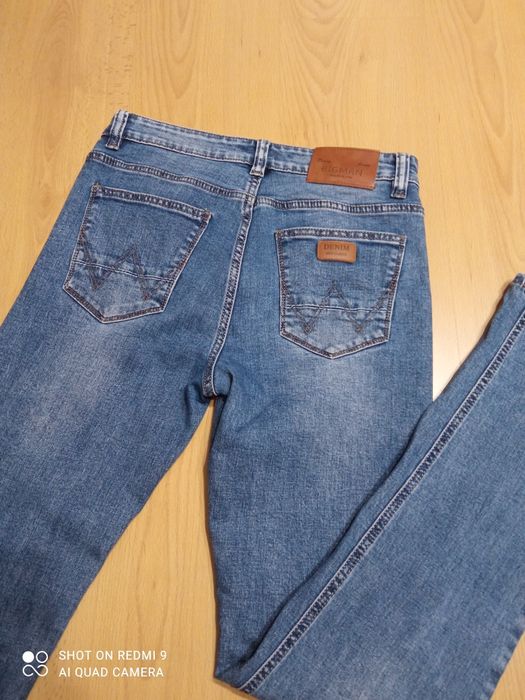 Spodnie męskie jeansy