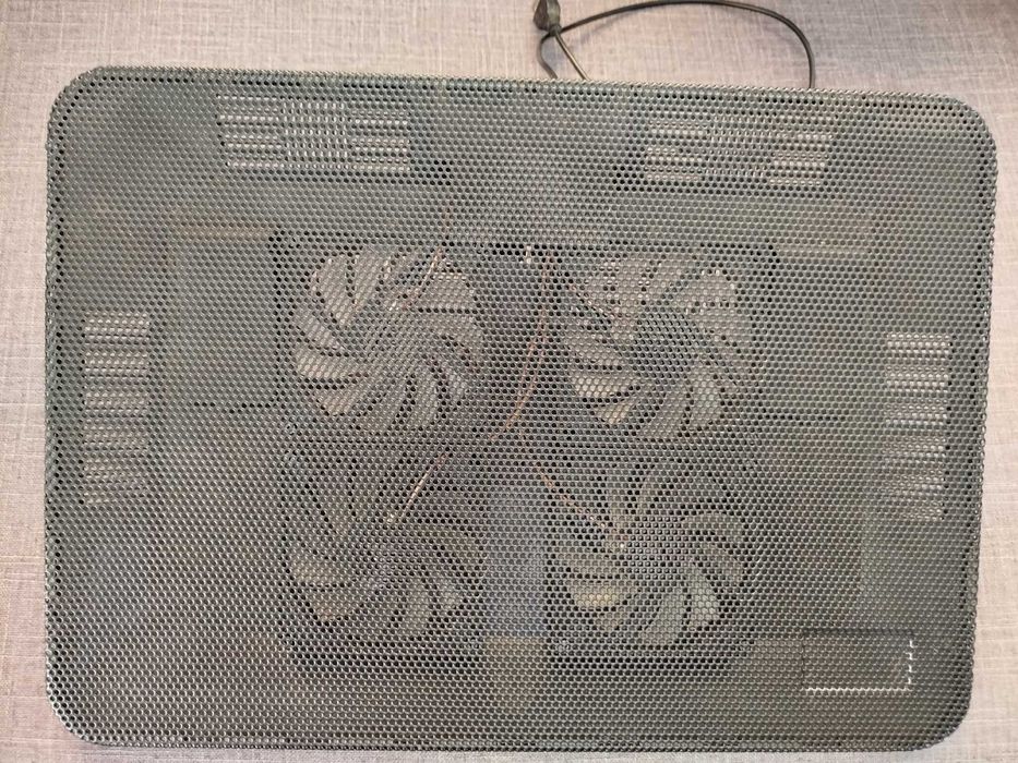 Base Refrigeradora Para Portátil. Cooler. Suporte Ventilado.