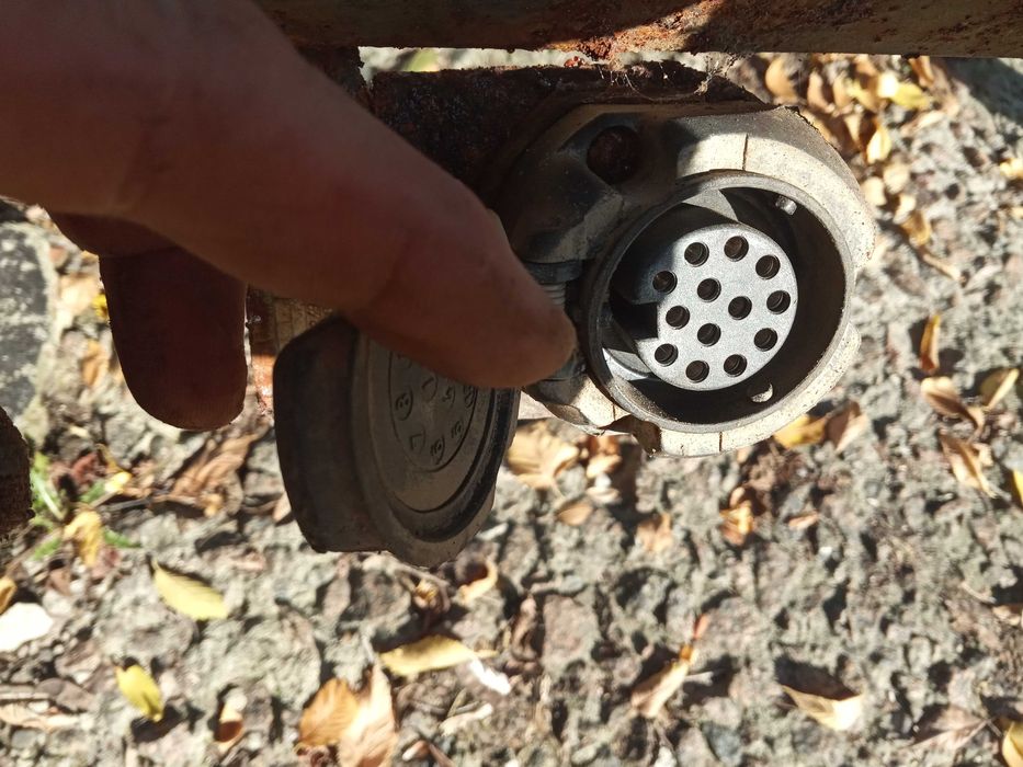 Фаркоп Гольф 3 универсал