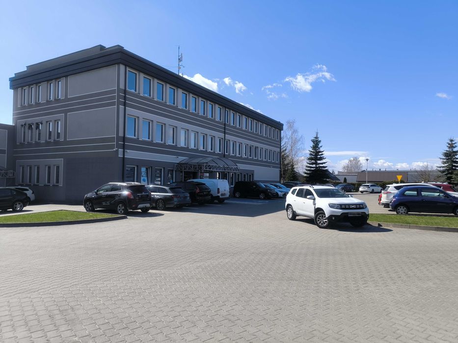 Lokal biurowy 46,8m na parterze