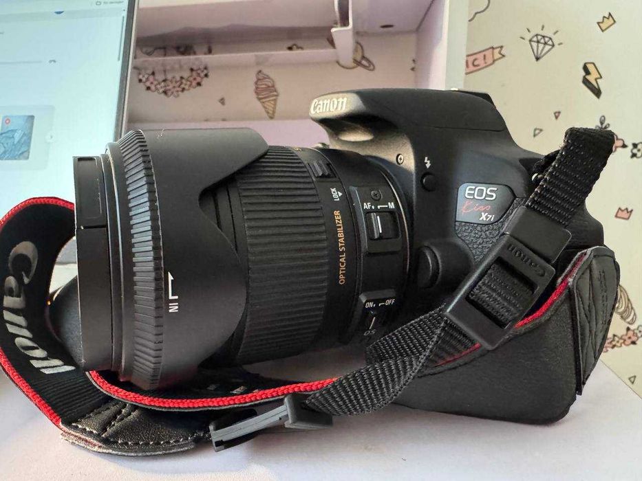Цифрова дзеркальна камера Canon EOS Kiss X7i (EOS 700D , Rebel T5i)