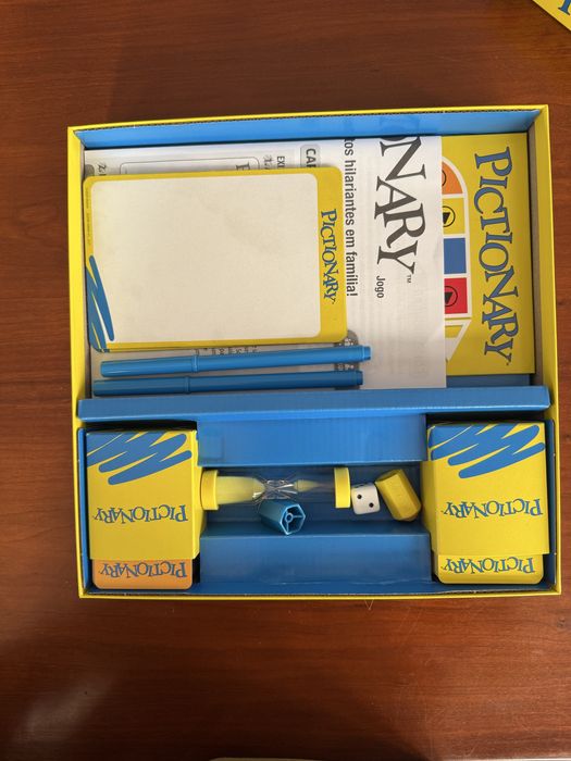 Jogo de Tabuleiro - Pictionary