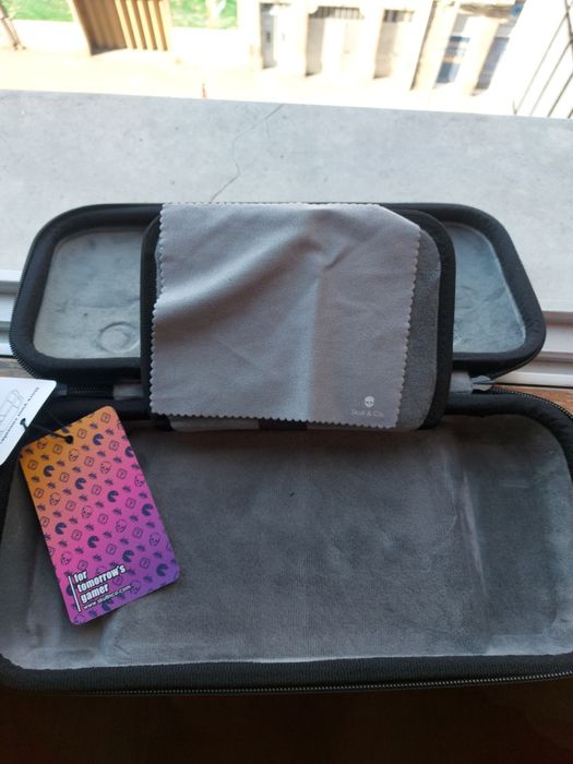 Bolsa pra consola Skull and Co