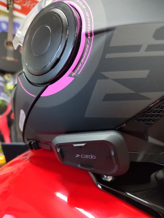 Capacetes como novos marca LS2