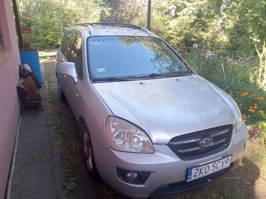 Kia Carens