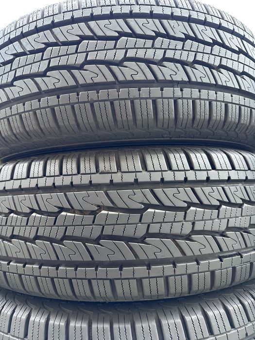 235/70/15 General Grabber HTS