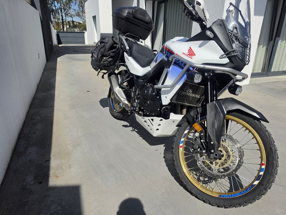 Honda transalp 750 garantia