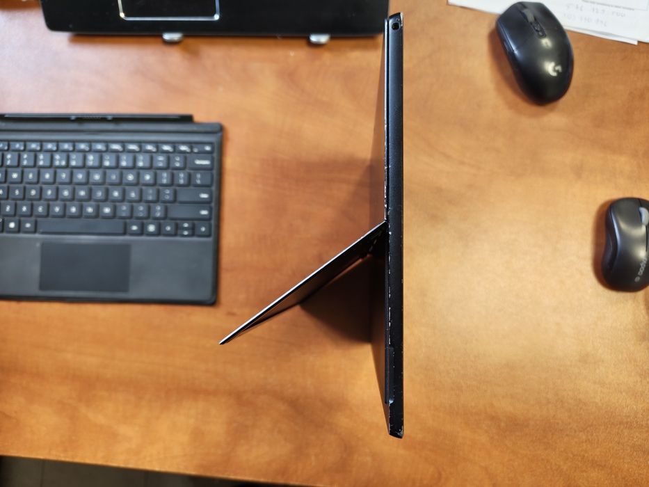 Microsoft surface pro 7