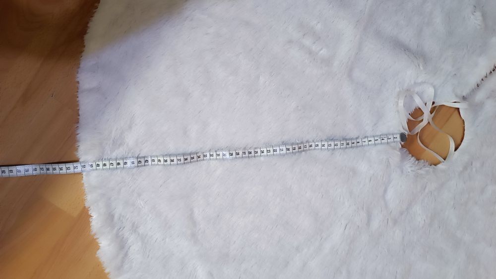 Килимок-спідниця під ялинку