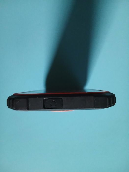 Захищений смартфон Oscal s 60