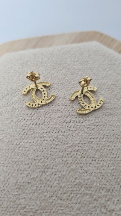 Złote kolczyki wkręty CC Channel z Białą cyrkonią