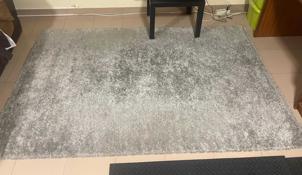 Tapete cinza prata 155x235