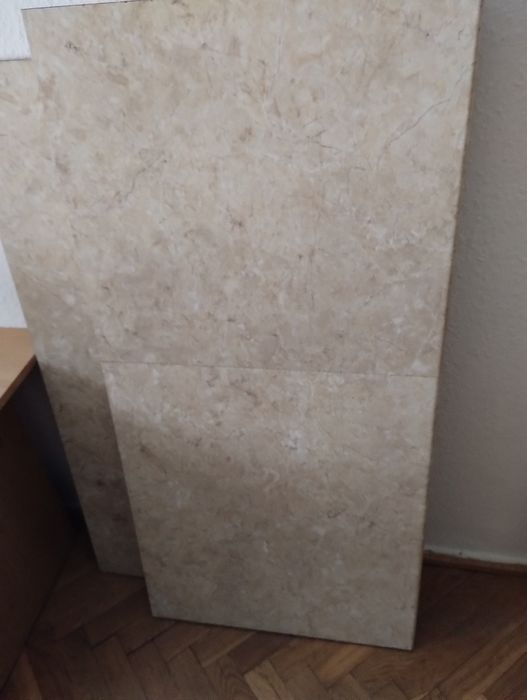 Blaty laminowane brązowy marmurek oraz beżowy marmurek
