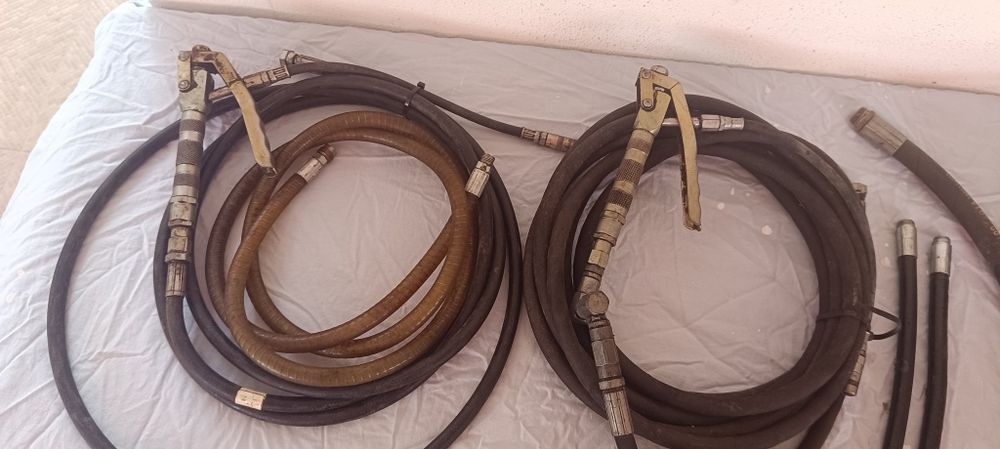 Mangueira alta pressão com pistola p massa consistente,óleo e fluidos