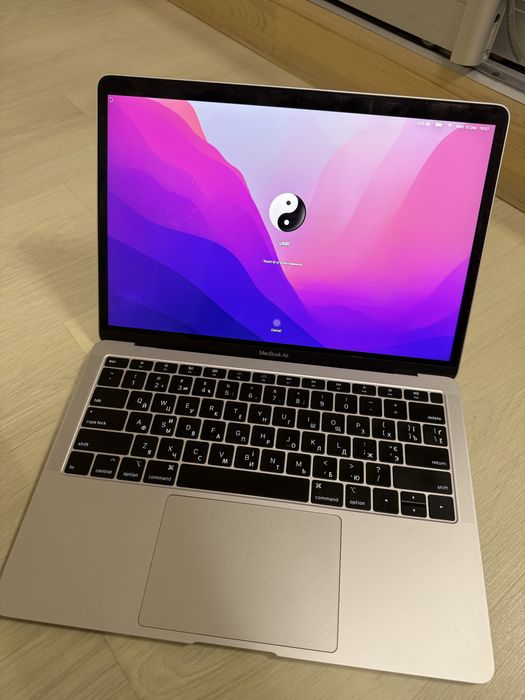 Macbook Air 2019 8 256