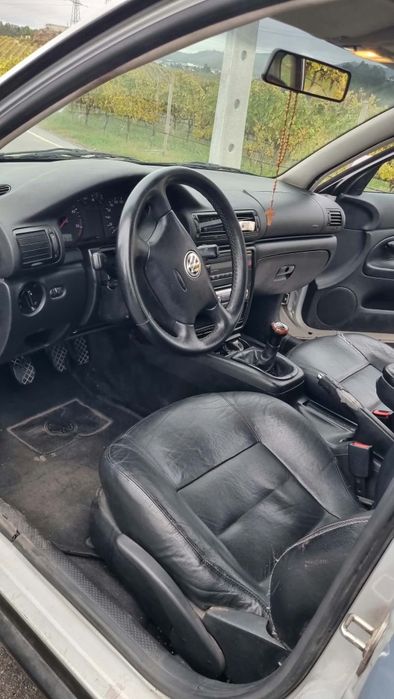Volkswagen Passat 1.9 TDI 110cv — photo 5
