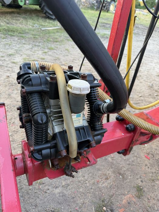 Opryskiwacz Biardzki 1500l 15m