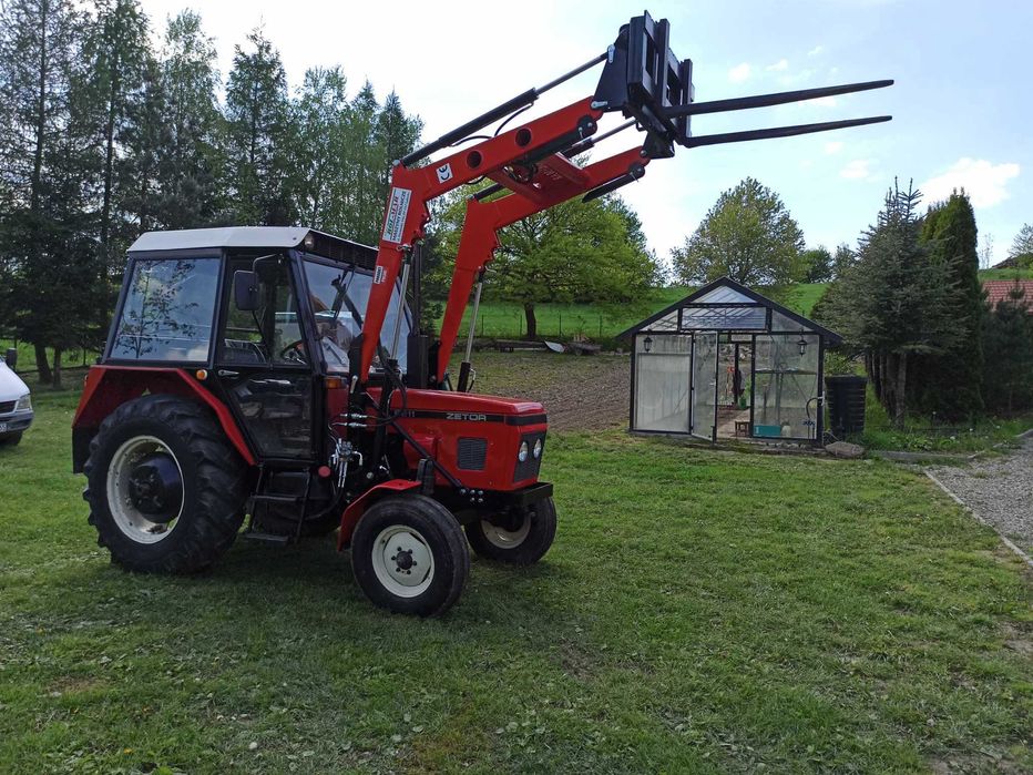 Tur trzysekcyjny, ładowacz czołowy euroramka 5211, 7211, C-360