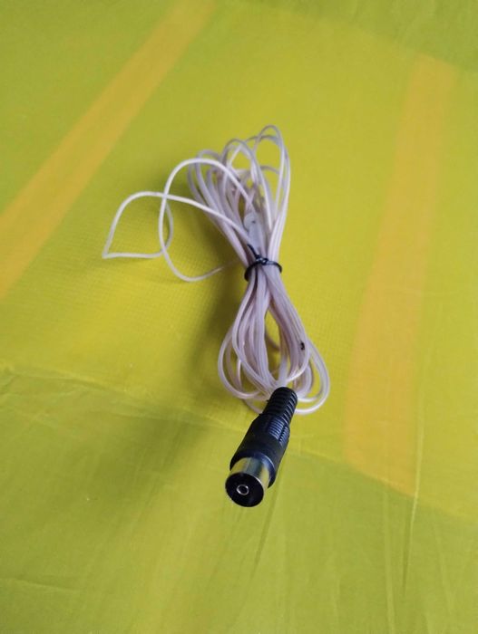 Антенна с металлическим штекером для радио FM / ФМ стандартная