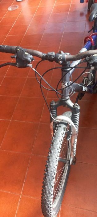 Vendo bicicleta motntanha