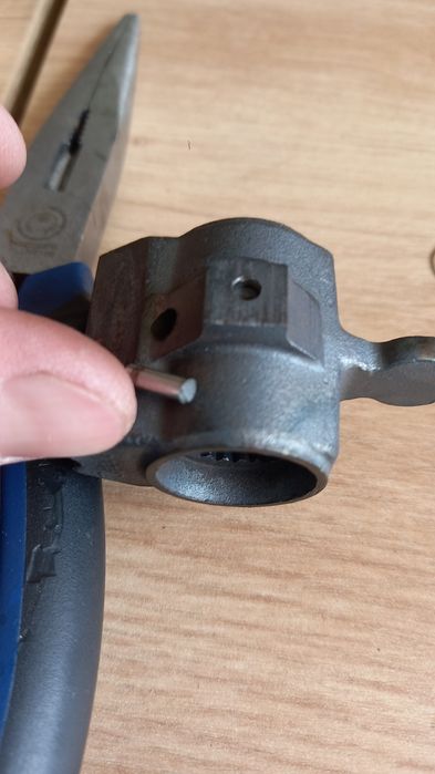 Кришка вибора передач Фіат Пунто