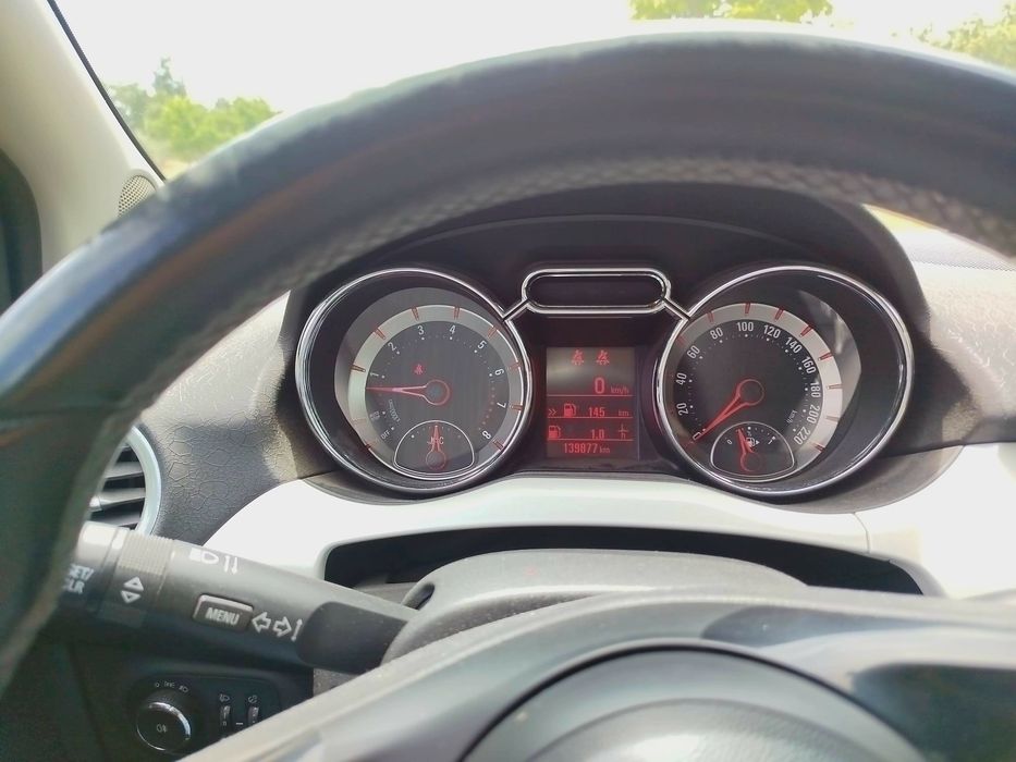 Opel Adam 1.4cc / Nacional