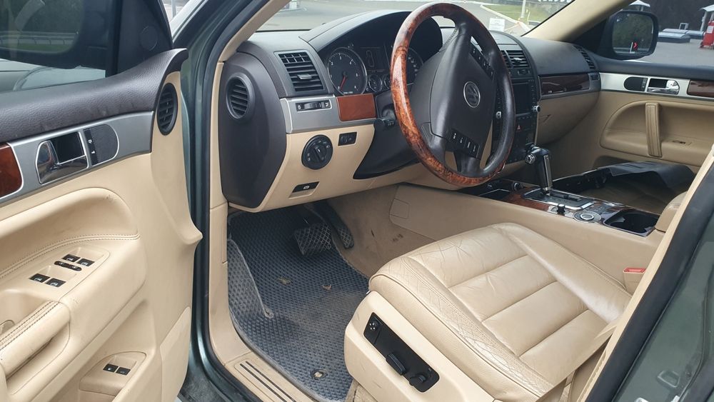 На запчасти Фольксваген Туарег 2006г. 3.0 тди  розбираю разборка шрот