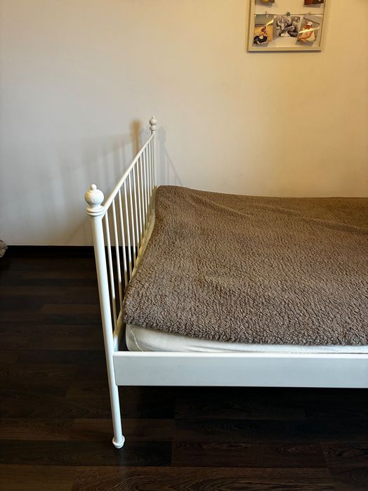 Łóżko ikea białe