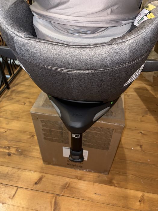 Дятяче автосидіння Cybex