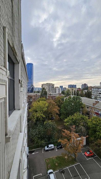 Оренда  Офіс бул. Миколи Міхновського  Печерськ