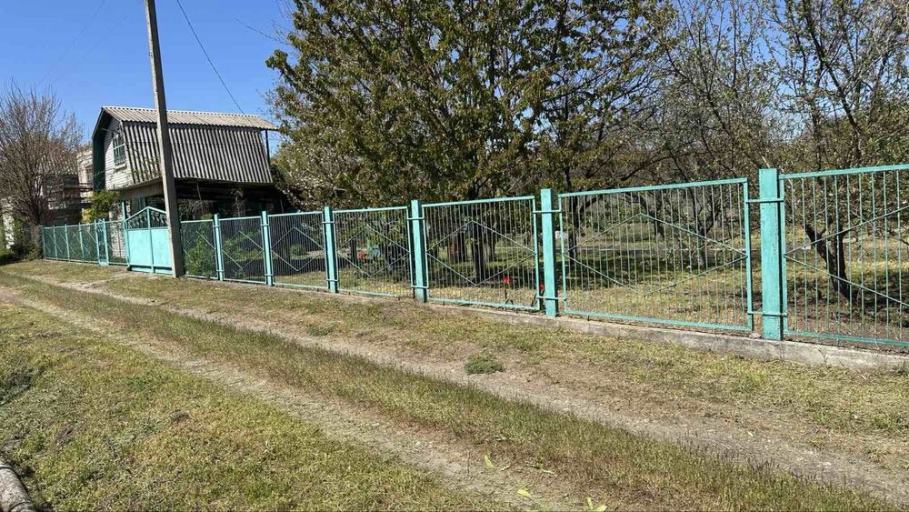 Продам 2-эт. Дачу Верхнеднепровск СНТ РАДУГА