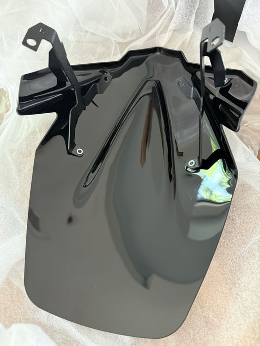 Visor touring Puig para Honda Hornet modelo 2024 - NOVO