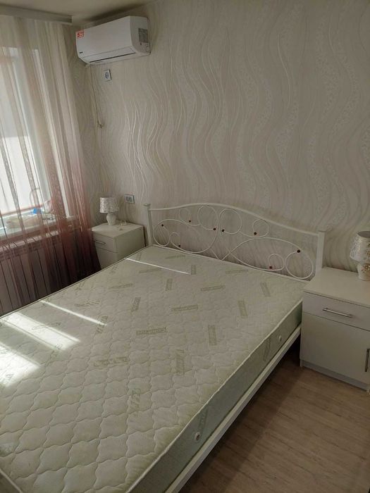 Сдам 3-комнатную квартиру Центр