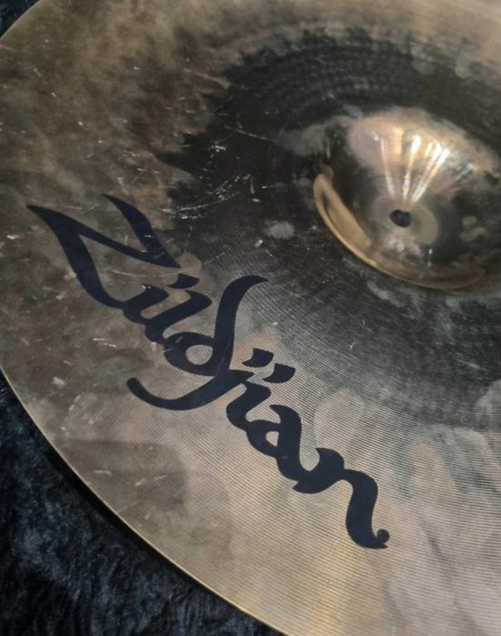 Zildjian A custom Crash 18" talerz rock metal