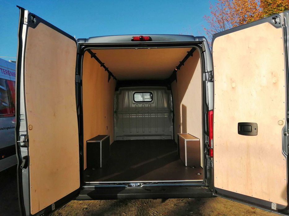 Peugeot Boxer L4H2 Zabudowa auta samochodu dostawczego ze sklejki naturalnej