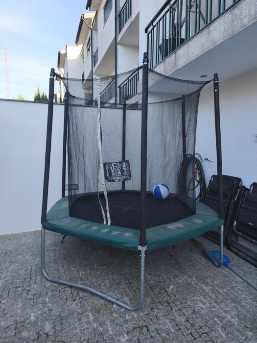 Trampolim Decathlon 240