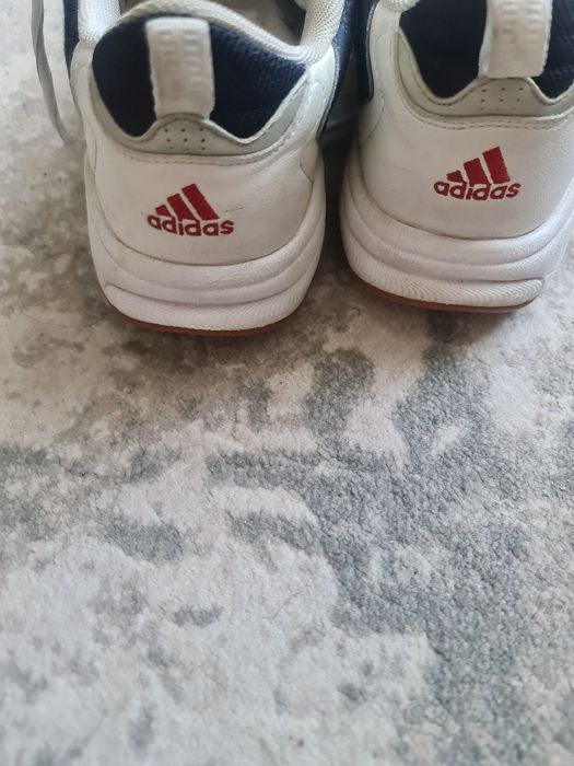 Продам фірмені красовки ADIDAS  і PUMA 41-42 розмір