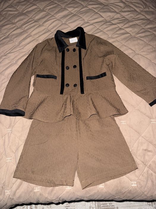 Костюм для дівчинки