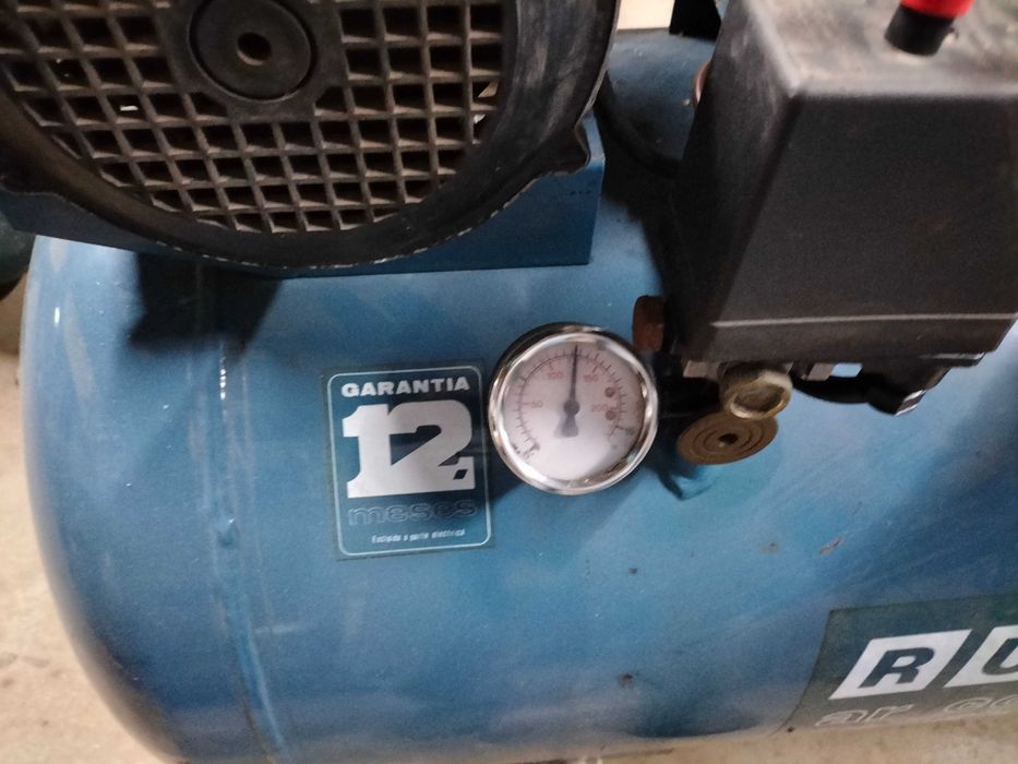 Compressor de ar RUBETE 300TD