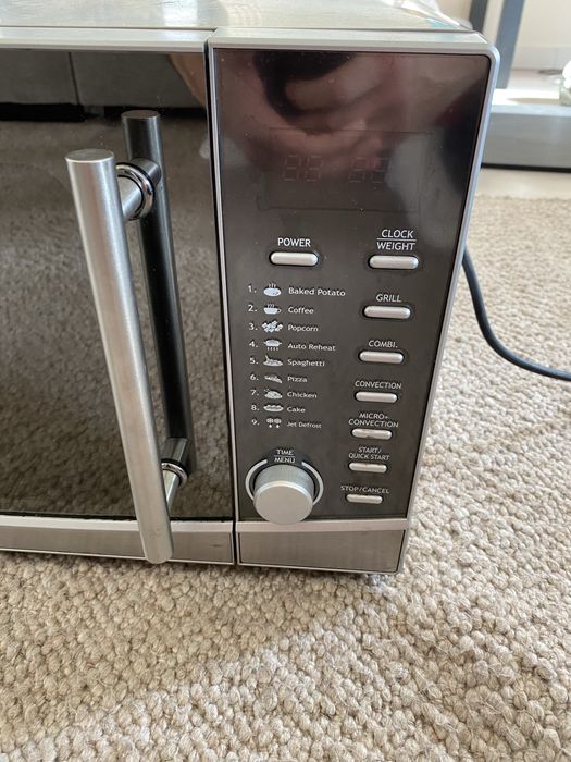 Micro-ondas BECKEN Digital com Grill e Convecção - Inox | Como Forno