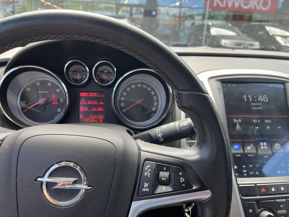 Opel Astra — fotografia 4