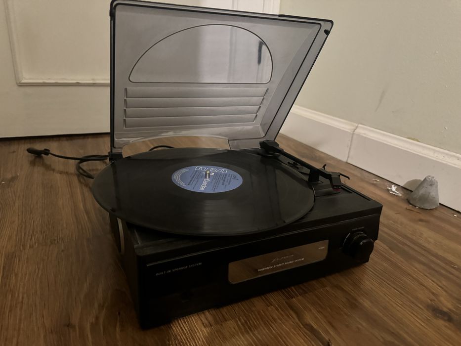 Gramofon, stan idealny