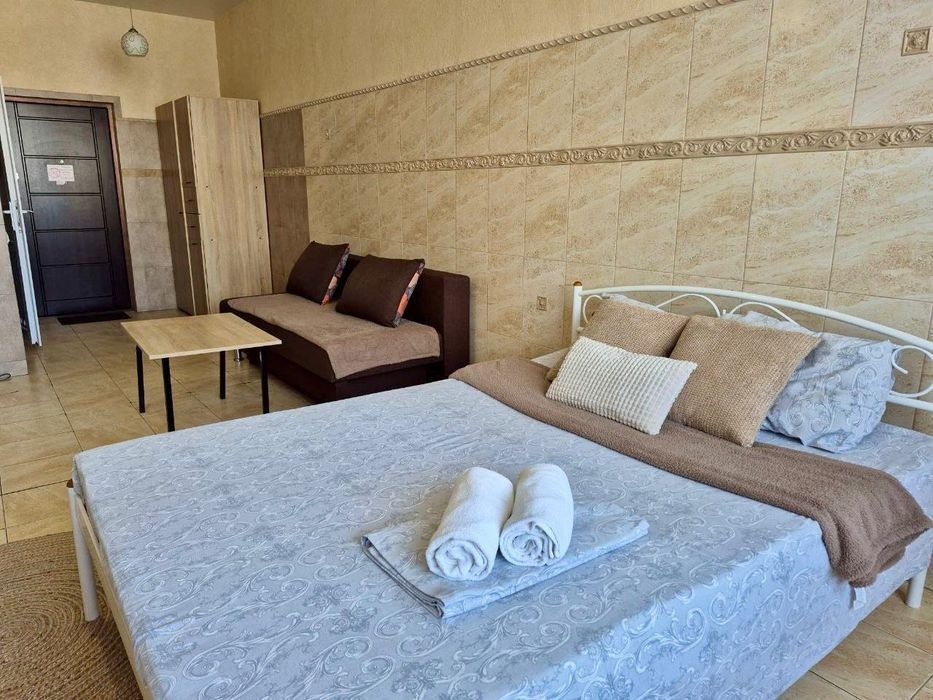 ВІЛЬНА ЗАРАЗ 1к метро Печерська Квартира Подобово Погодинно Центр