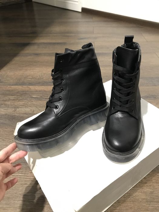 Стильні осінні черевички