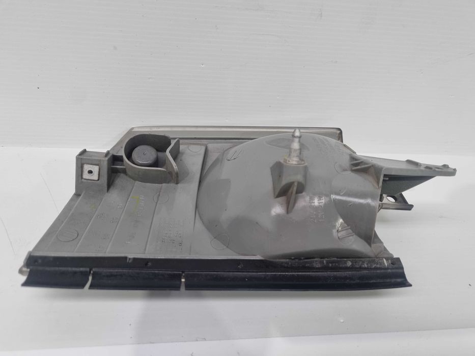 Pisca lateral esquerdo e direito Mitsubishi Canter Fuso