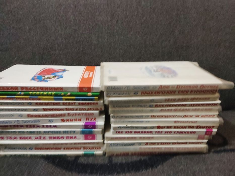 Продам комплект книг издательство Самовар со сказками, 26 вместе