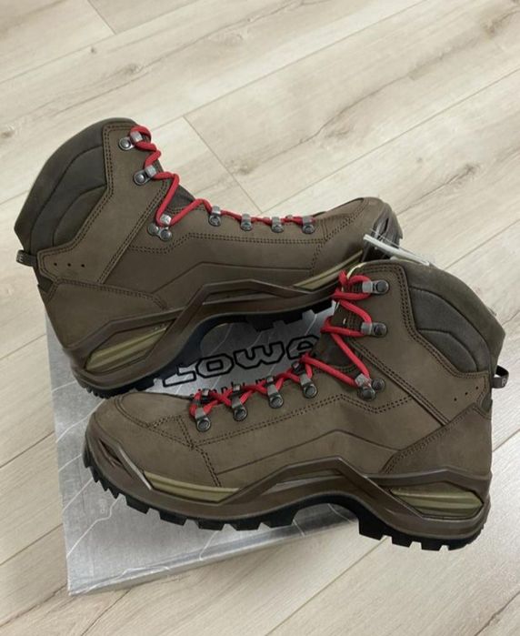 Ботинки Lowa RENEGADE 100 GTX 41.5р 42.5р 43.5р 44р 44.5р 45р 46р 47р