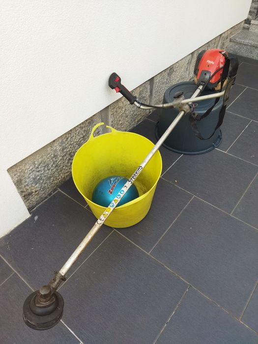 Roçadora a gasolina