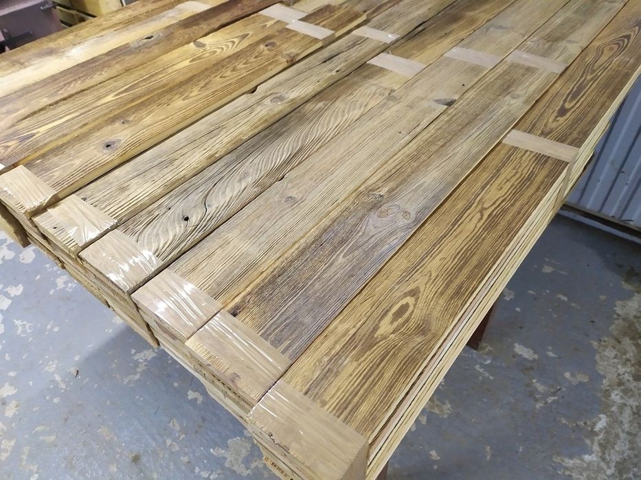 Stare drewno z odzysku z rozbiórki stodoły nie postarzane wysyłka